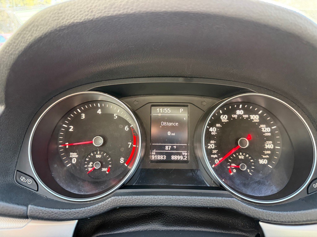 2018 Volkswagen Passat Image 16