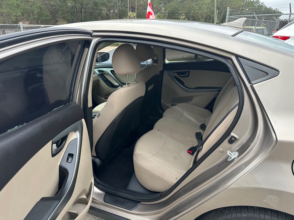 2014 Hyundai Elantra Image 11