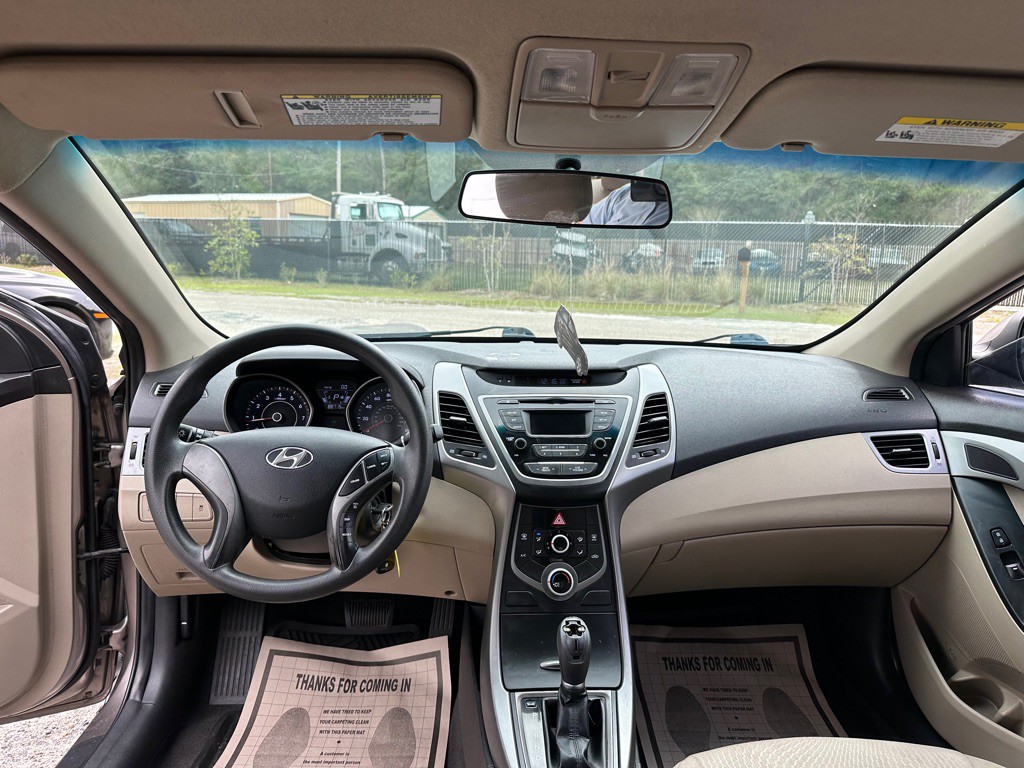 2014 Hyundai Elantra Image 13