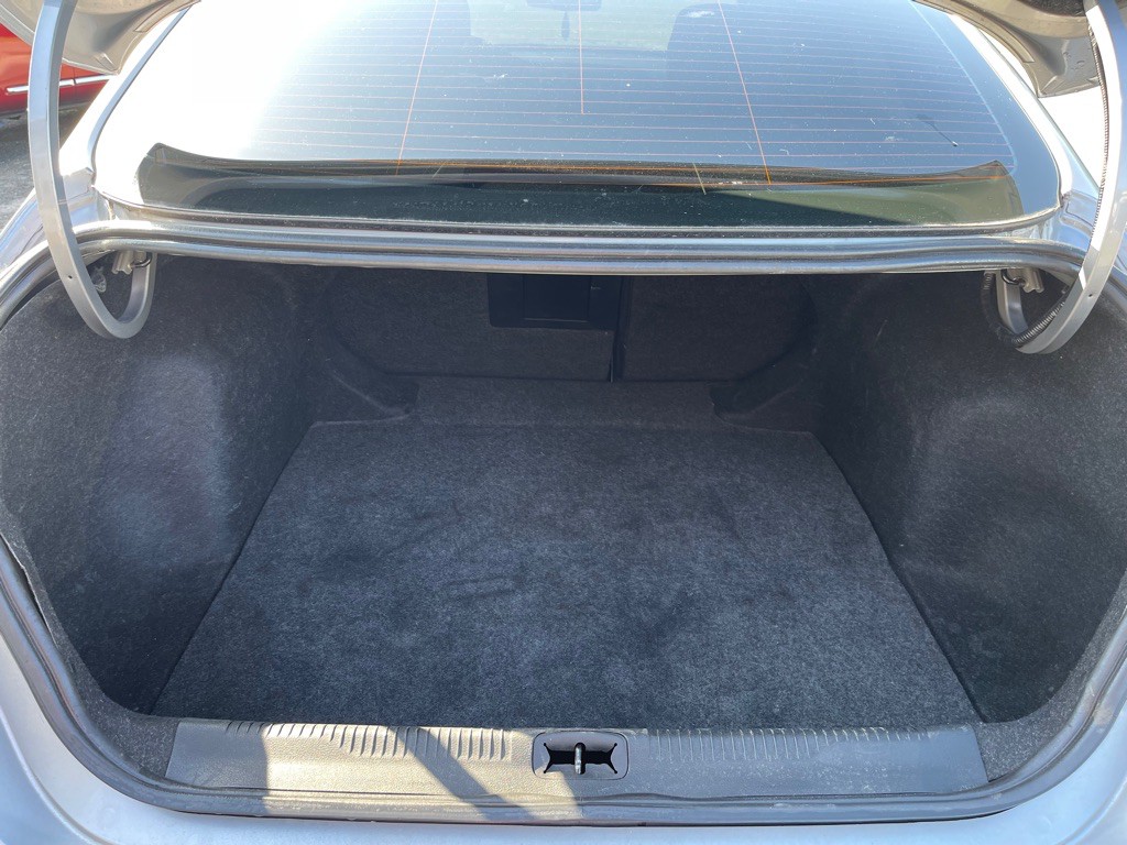 2016 Chrysler 200 Image 30