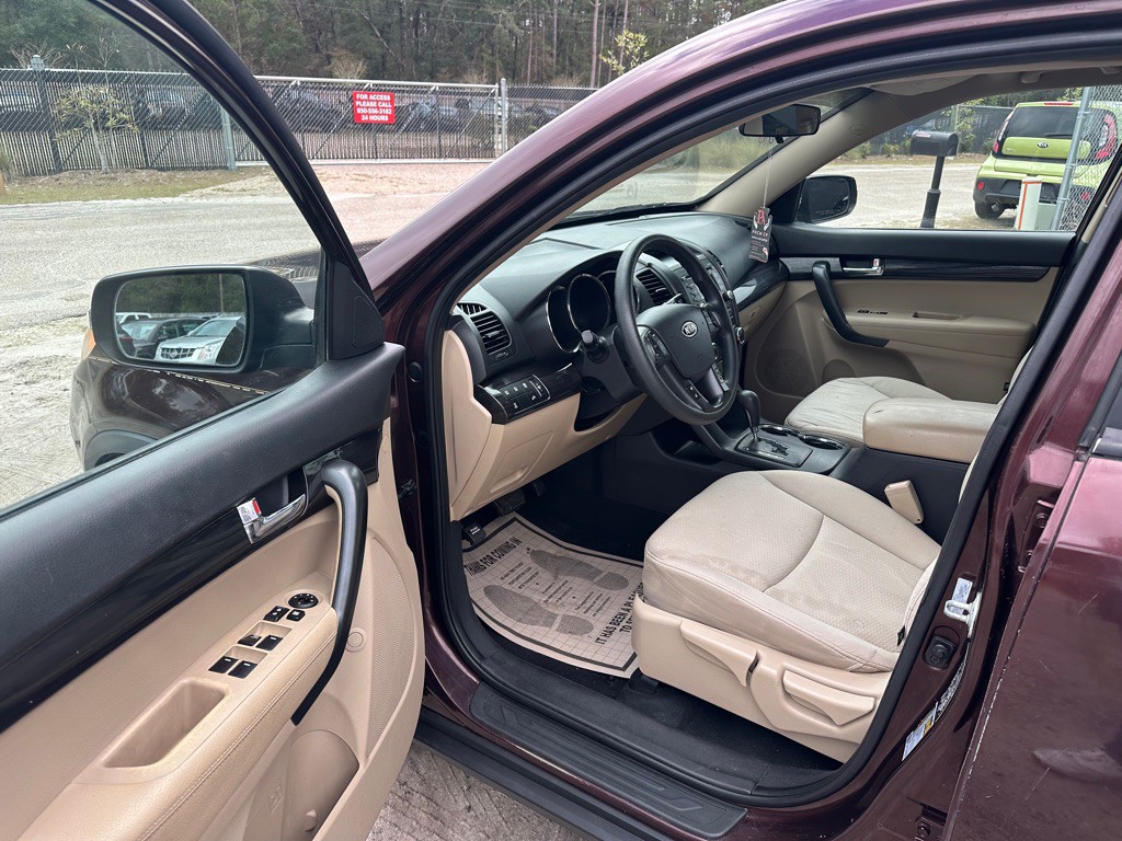 2012 Kia Sorento Image 9