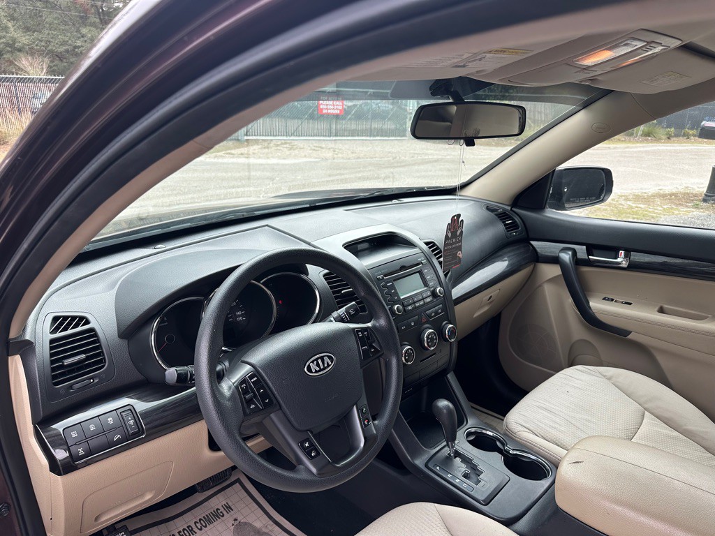 2012 Kia Sorento Image 10