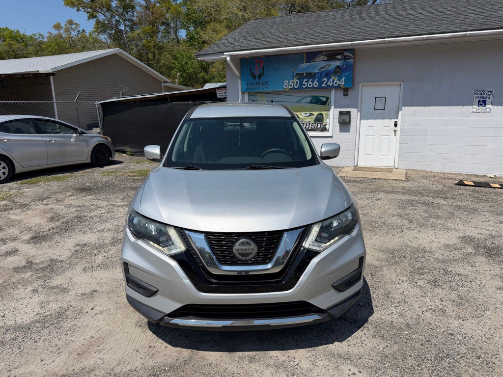 2018 Nissan Rogue Image 3