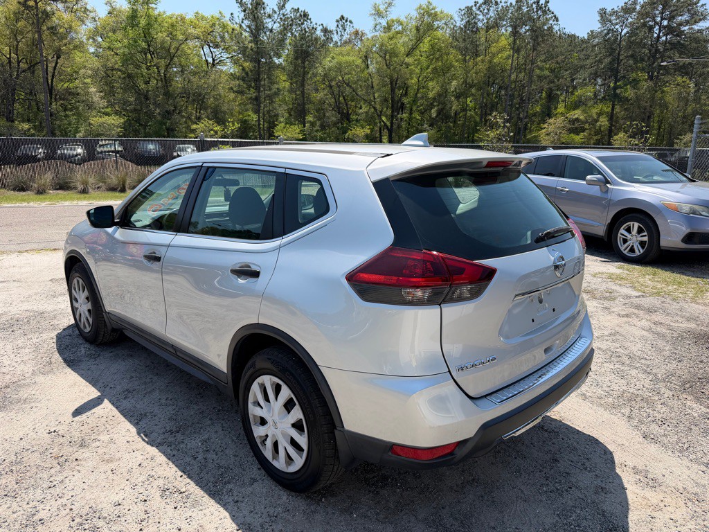 2018 Nissan Rogue Image 7