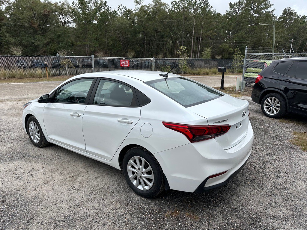 2018 Hyundai Accent Image 7