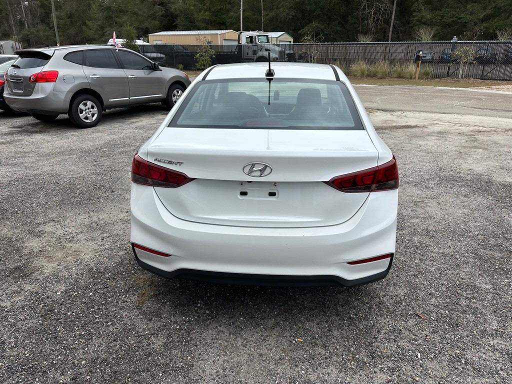 2018 Hyundai Accent Image 8