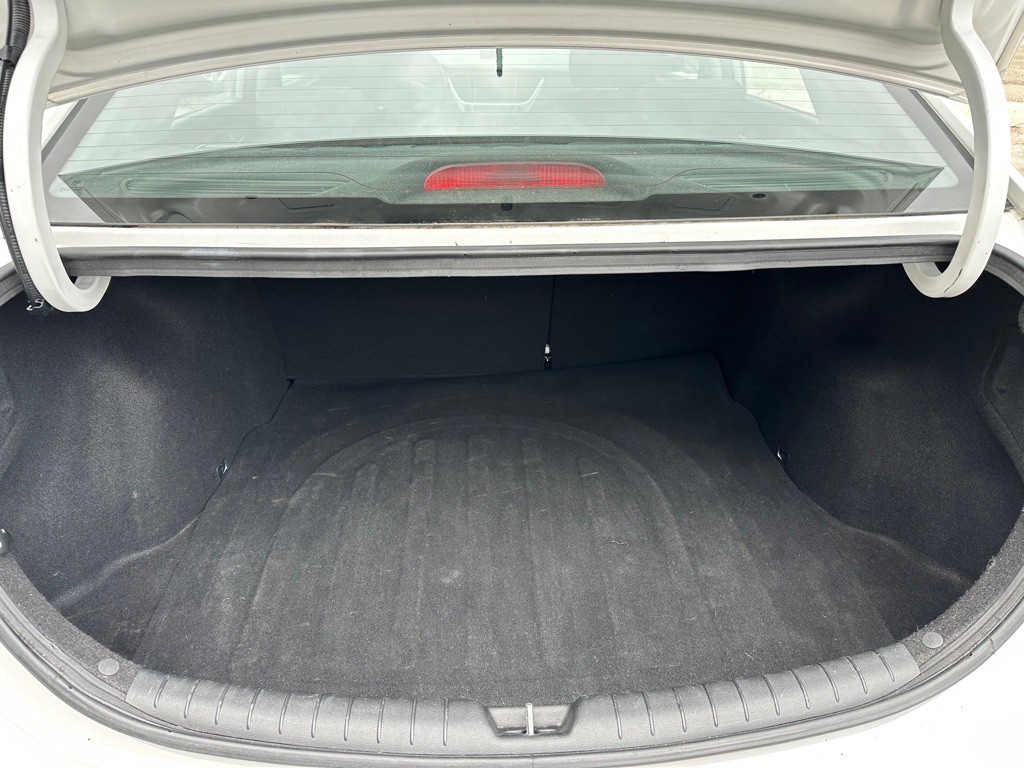 2018 Hyundai Accent Image 15