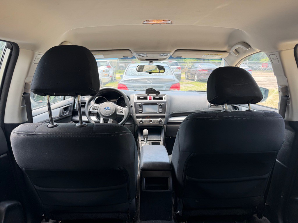 2016 Subaru Outback Image 12