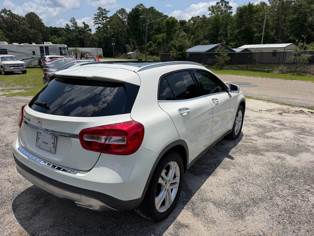 2017 Mercedes-Benz GLA-Class Image 7