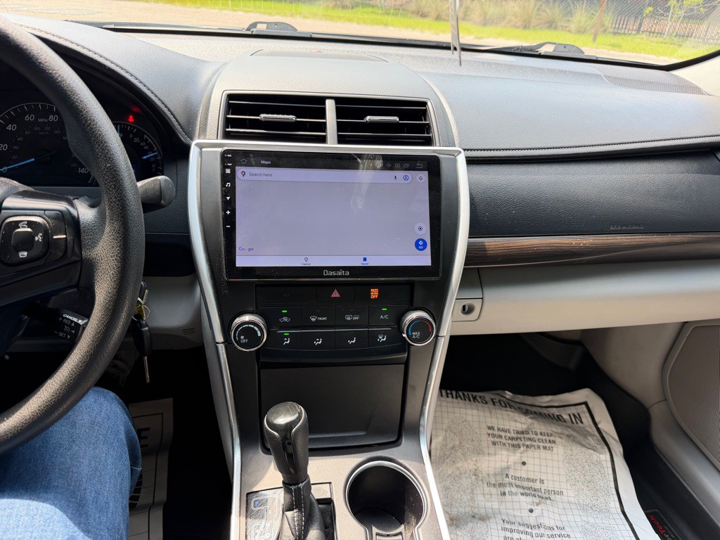 2015 Toyota Camry Image 13