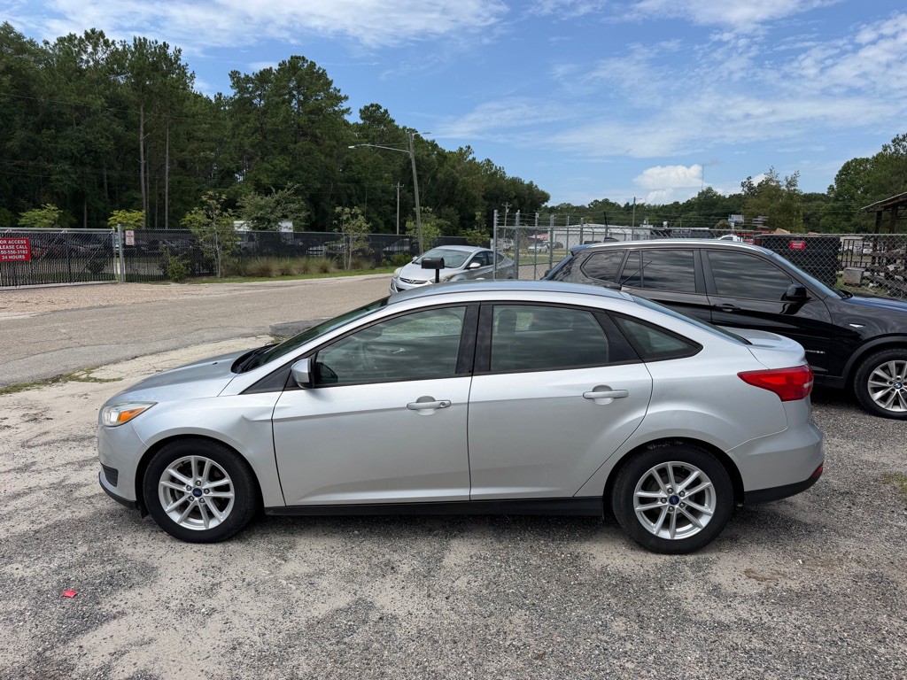 2018 Ford Focus Image 4
