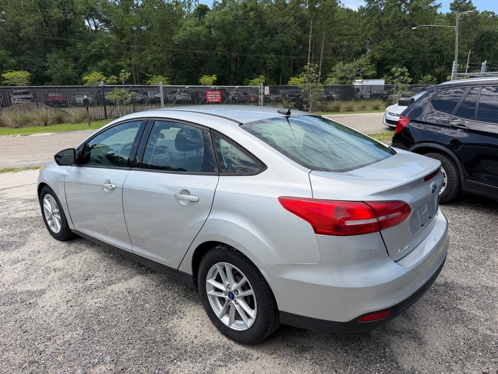 2018 Ford Focus Image 6
