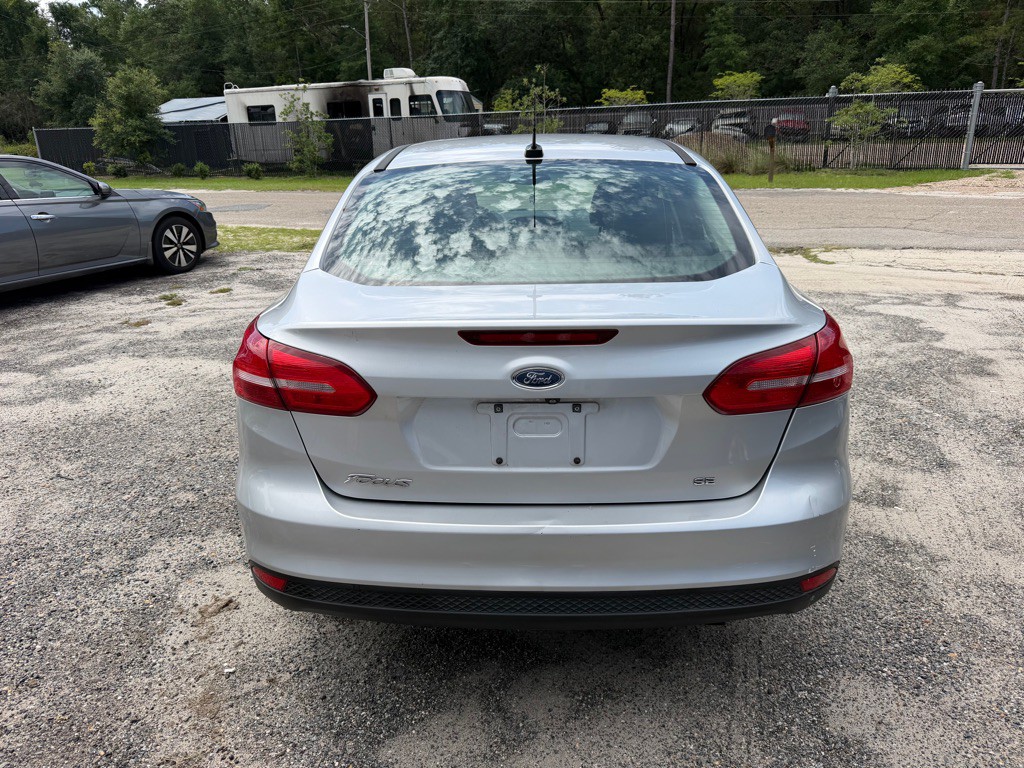 2018 Ford Focus Image 8