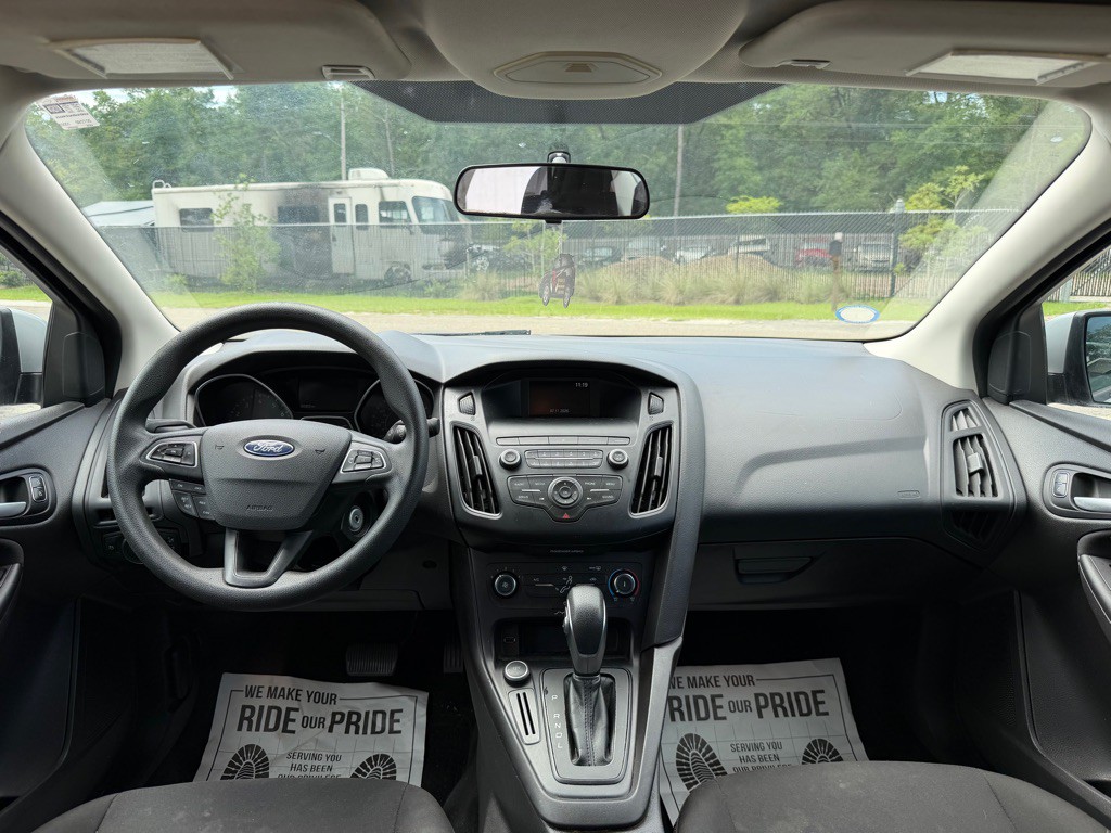2018 Ford Focus Image 14
