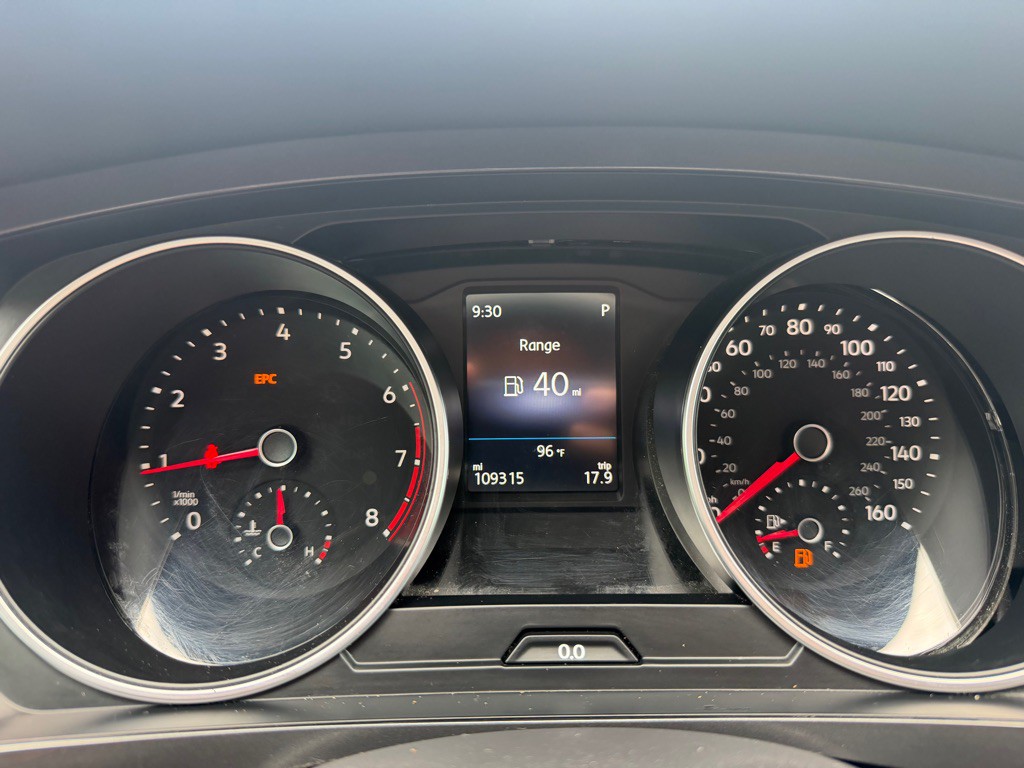 2018 Volkswagen Tiguan Image 18