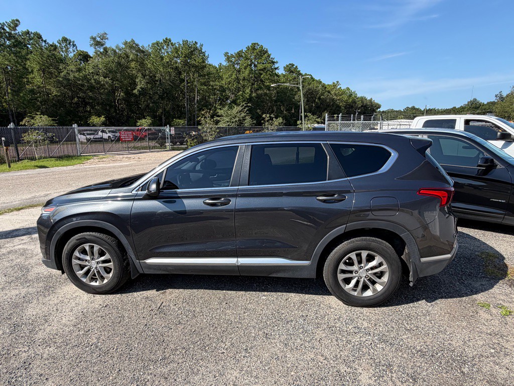 2020 Hyundai Santa Fe Image 4