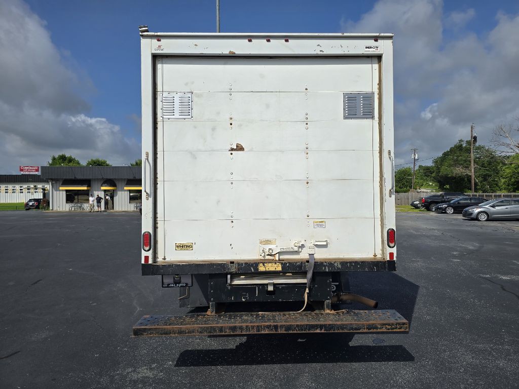 2019 Chevrolet Express Image 8