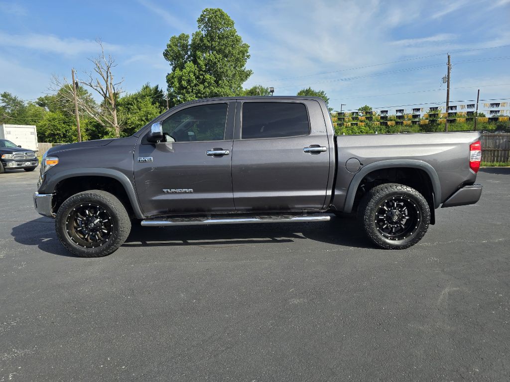 2018 Toyota Tundra Image 2