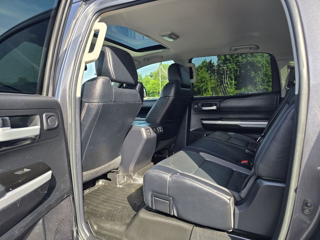 2018 Toyota Tundra Image 12