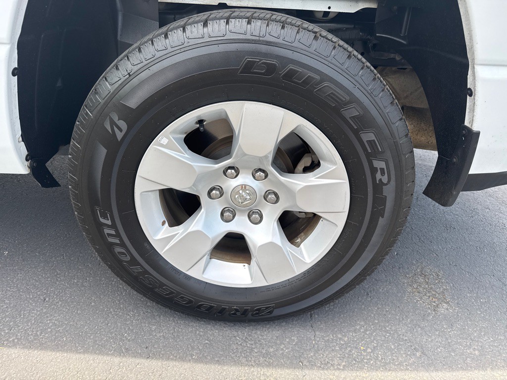 2020 RAM 1500 Image 15