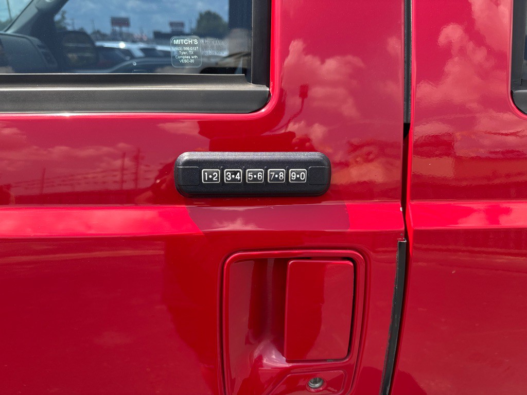 2003 Ford F-250 Image 9