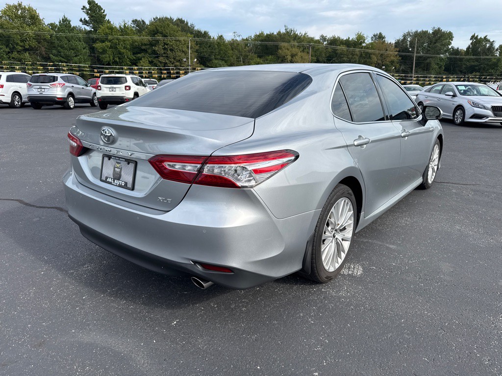 2018 Toyota Camry Image 5
