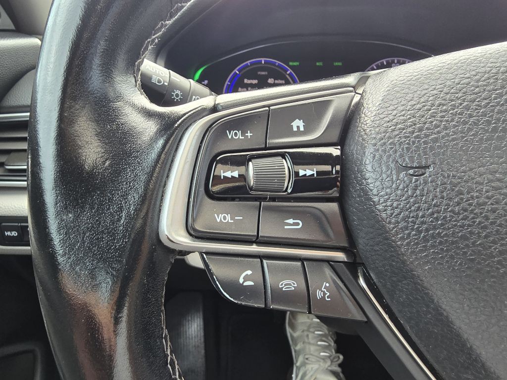 2018 Honda Accord Image 17