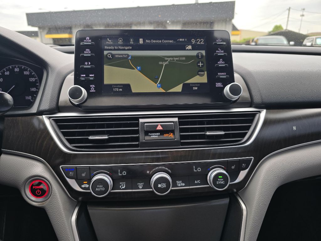 2018 Honda Accord Image 19