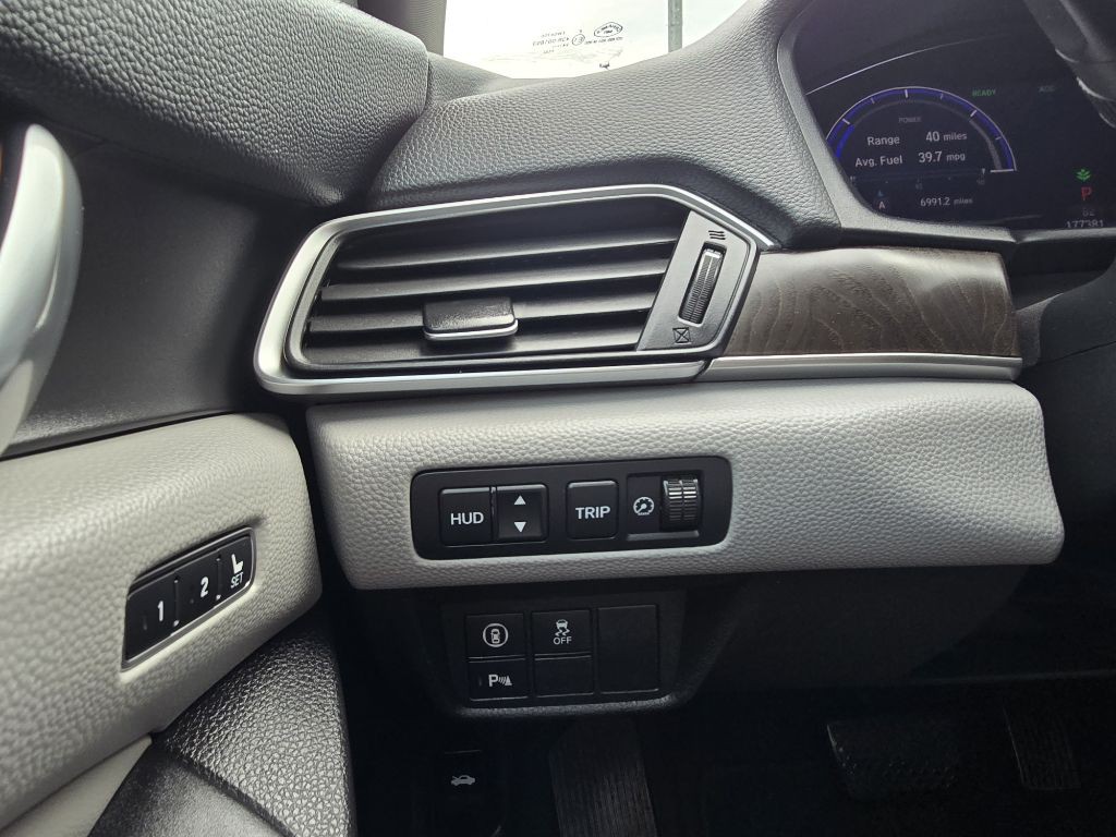 2018 Honda Accord Image 21