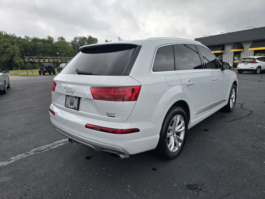 2017 Audi Q7 Image 6