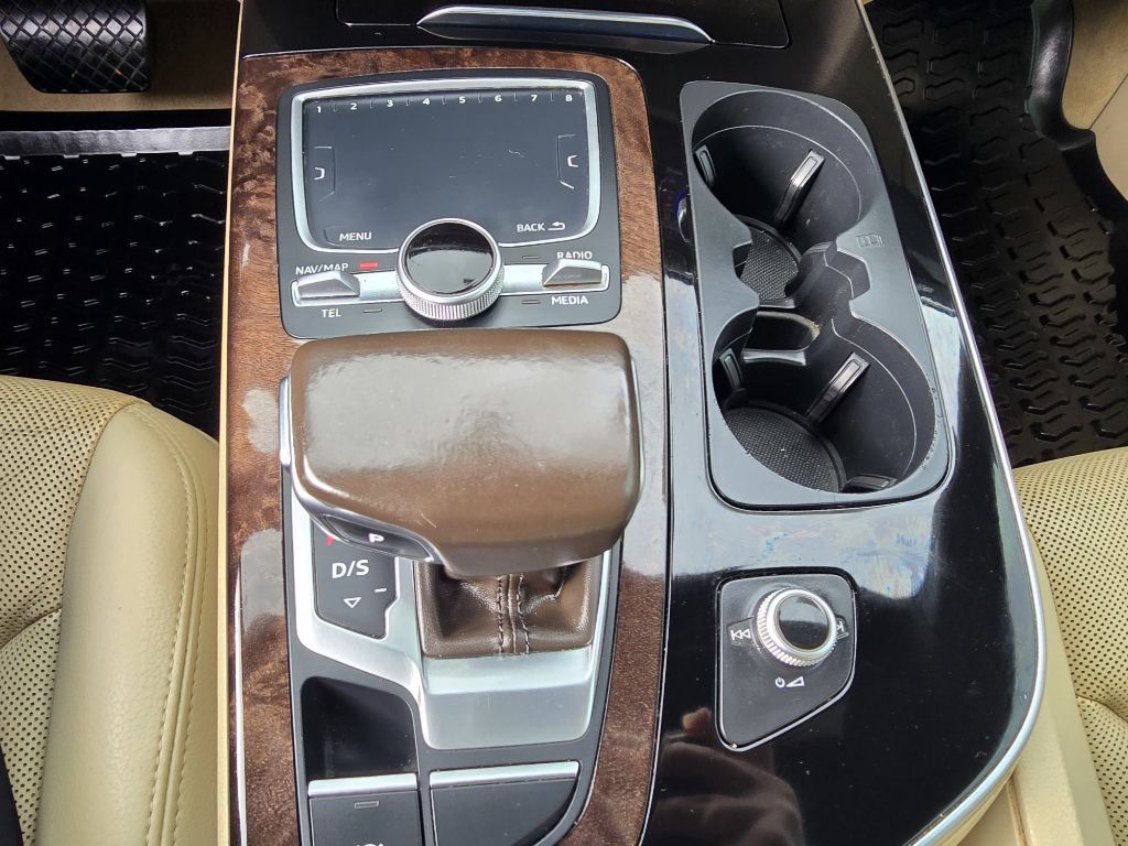2017 Audi Q7 Image 22