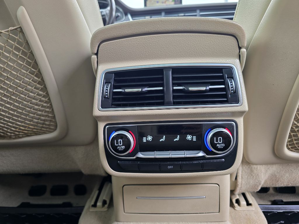 2017 Audi Q7 Image 26