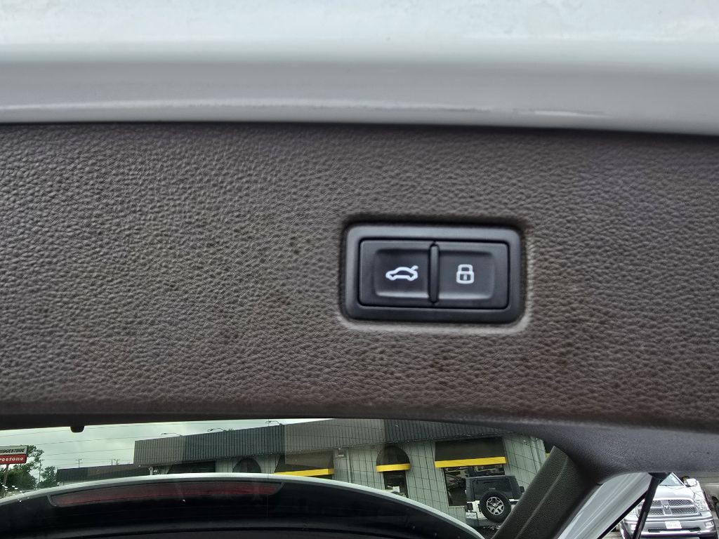 2017 Audi Q7 Image 27