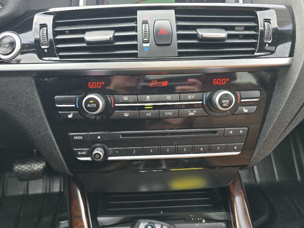 2016 BMW X3 Image 22