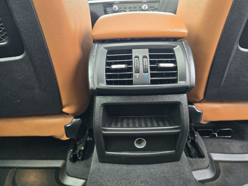 2016 BMW X3 Image 25