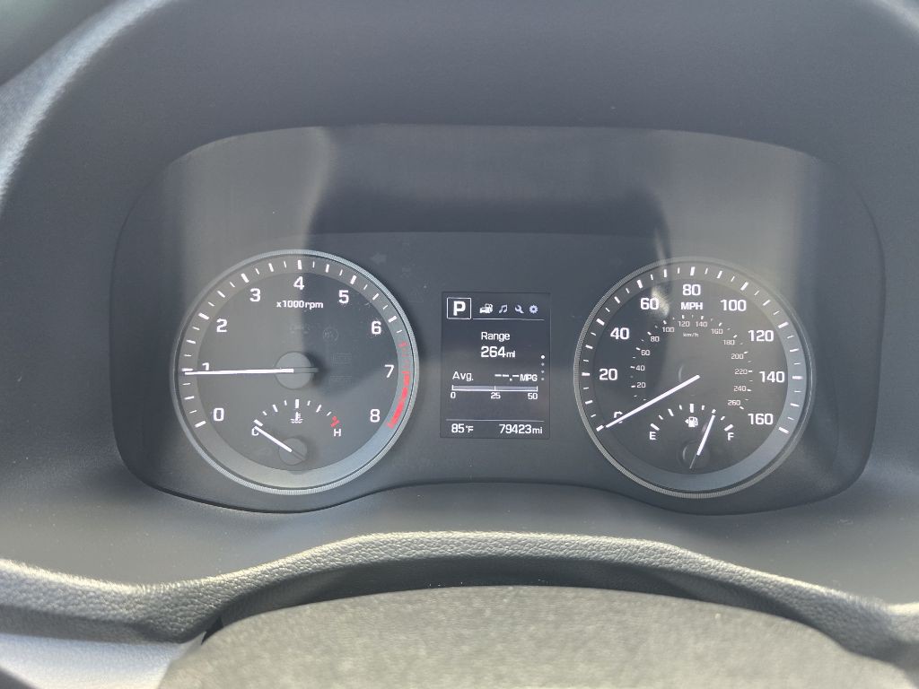 2018 Hyundai Tucson Image 16