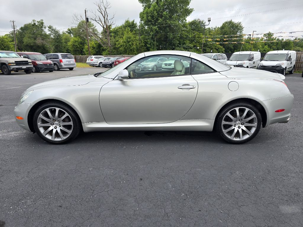 2005 Lexus SC Image 4