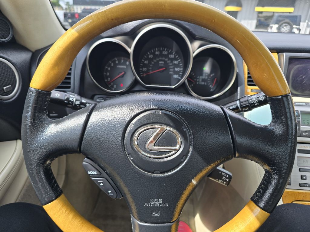 2005 Lexus SC Image 22