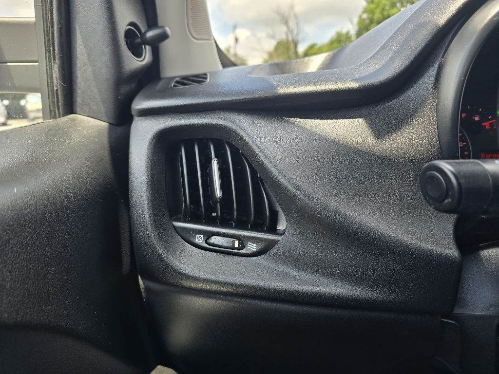 2019 RAM Promaster Image 21