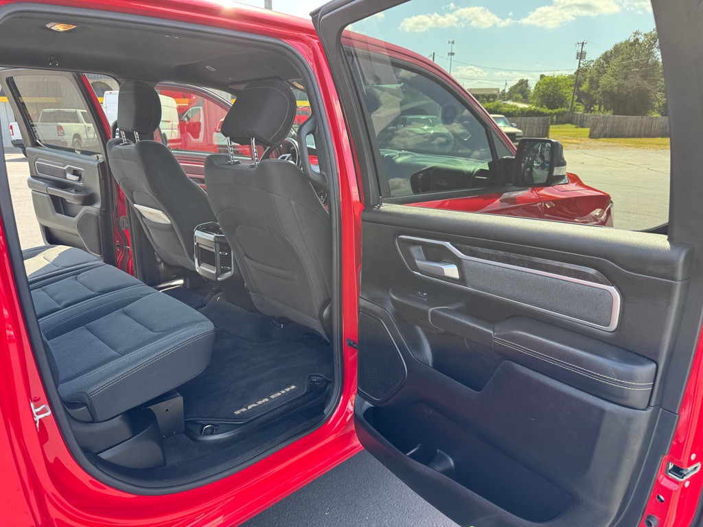 2022 RAM 1500 Image 12