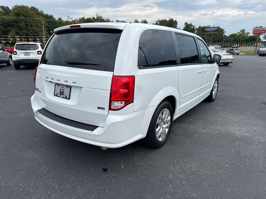 2017 Dodge Grand Caravan Image 5