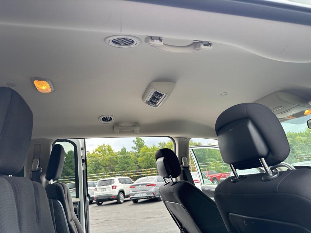 2018 Dodge Grand Caravan Image 12