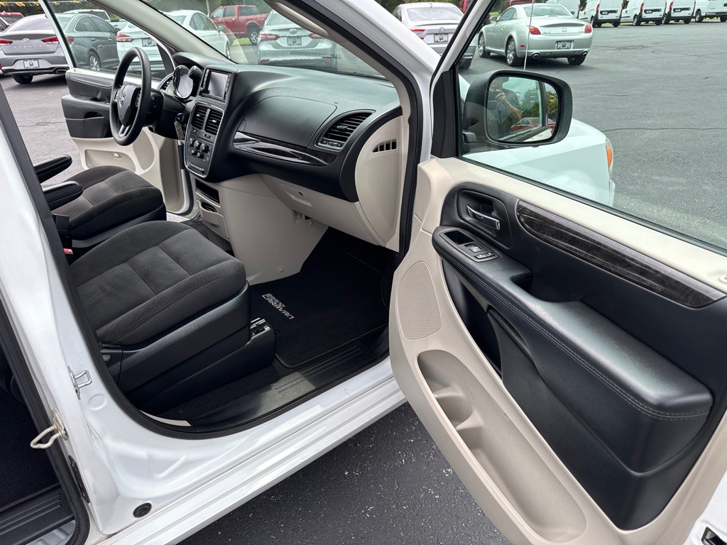 2018 Dodge Grand Caravan Image 13