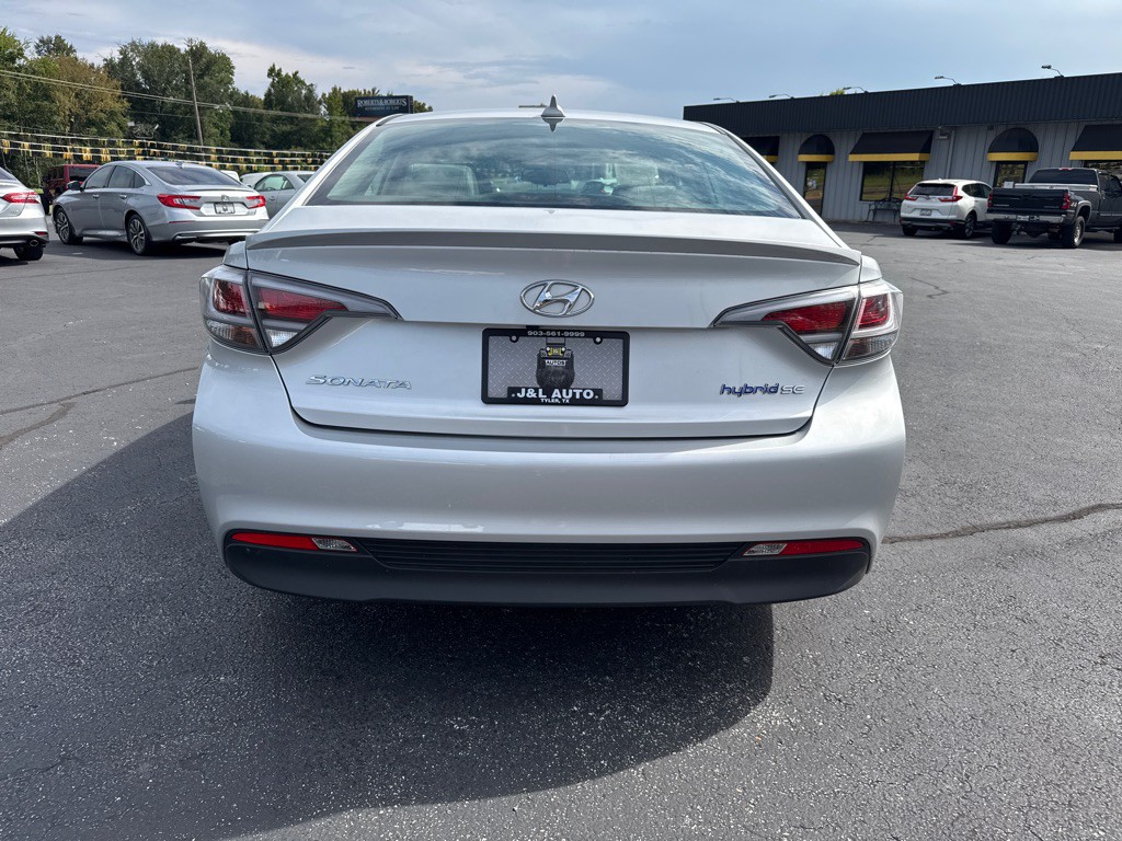 2016 Hyundai Sonata Image 4