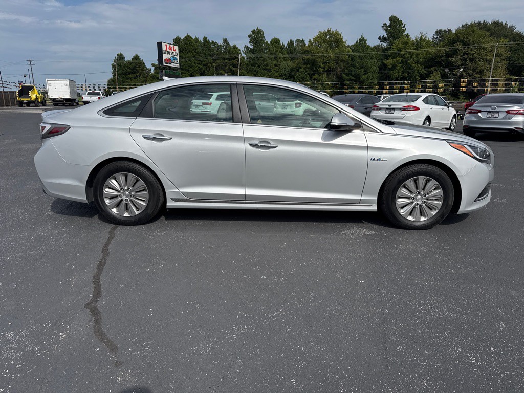 2016 Hyundai Sonata Image 6