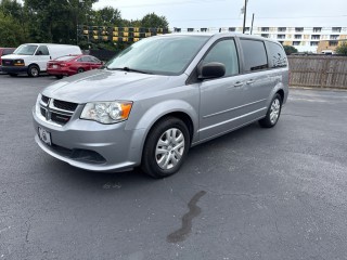 Image for 2017 Dodge Grand Caravan SE ID: 6762925