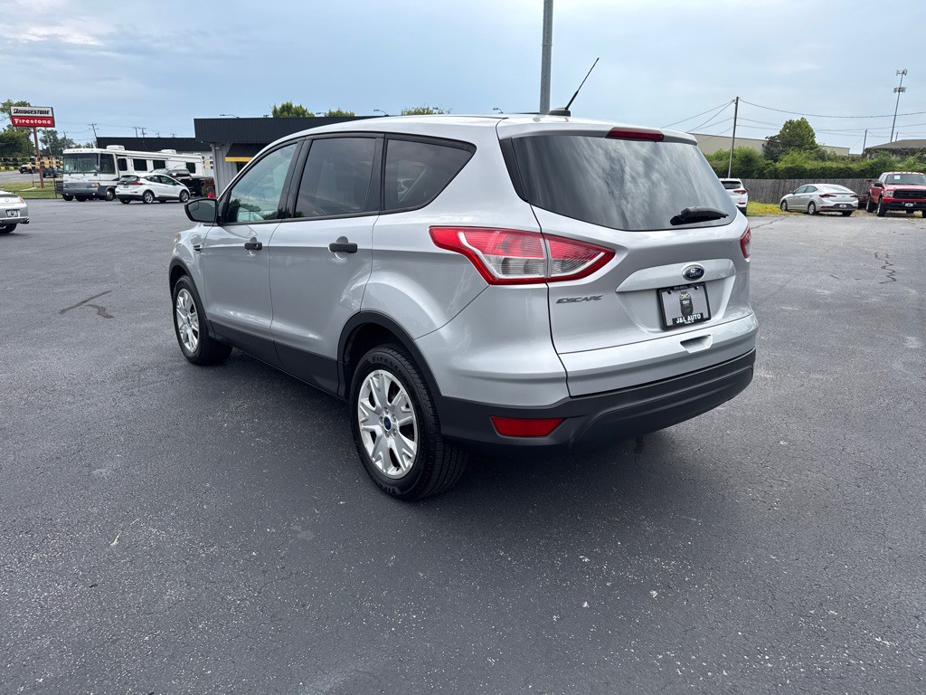 2016 Ford Escape Image 3