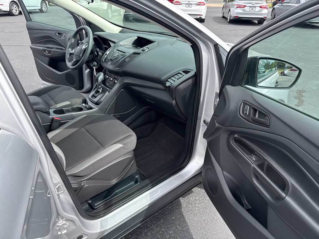 2016 Ford Escape Image 13