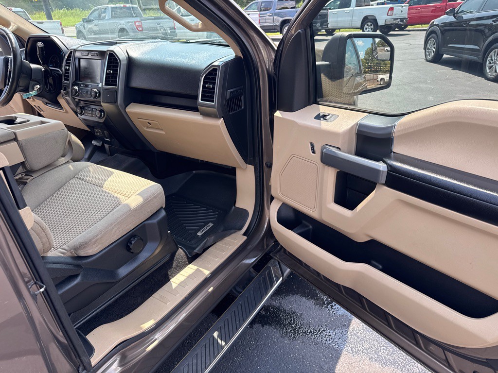 2015 Ford F-150 Image 13