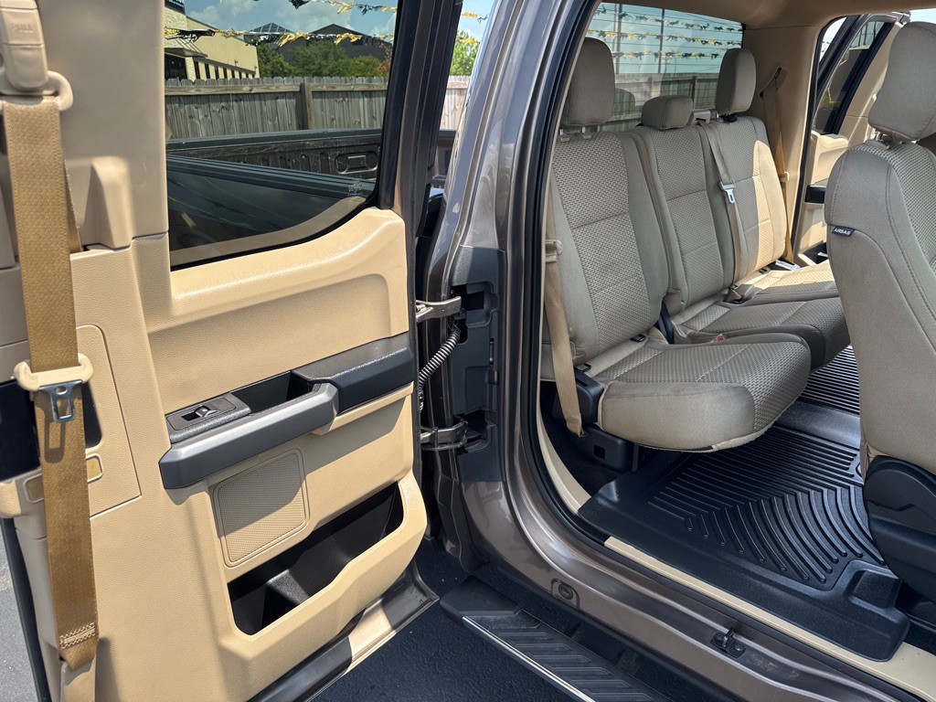 2015 Ford F-150 Image 14